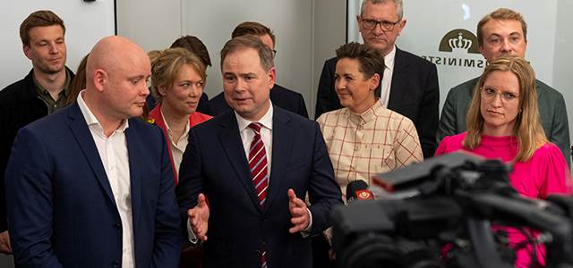 Finansminister  Nicolai Wammen  til pressemøde foran Finansministeriet