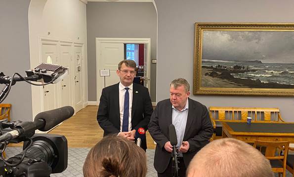 Vicestatsminister og forsvarsminister Troels Lund Poulsen sammen med udenrigsminister Lars Løkke Rasmussen