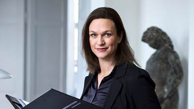 Portræt af Merete Riisager på hendes kontor