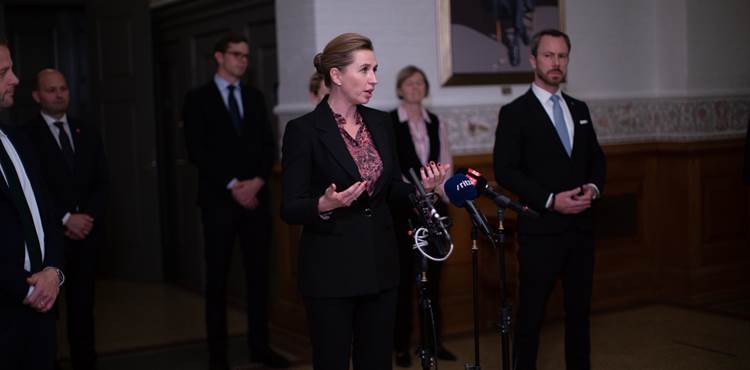 Statsminister Mette Frederiksen møder pressen efter forhandlinger med Folketingets partier